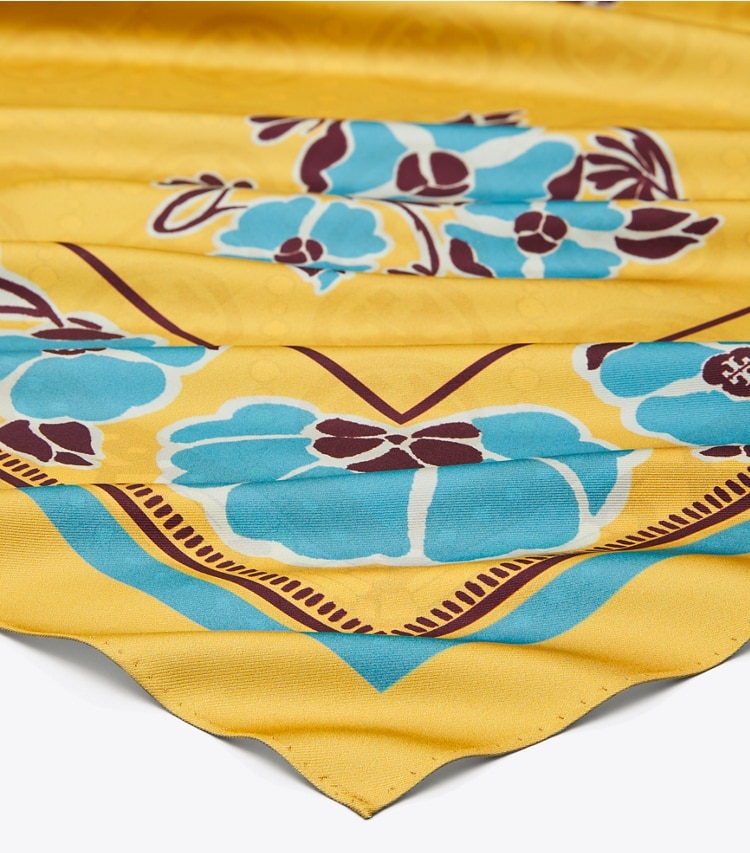 TORY BURCH MEDALLION FLORAL SILK SQUARE - Cornmeal