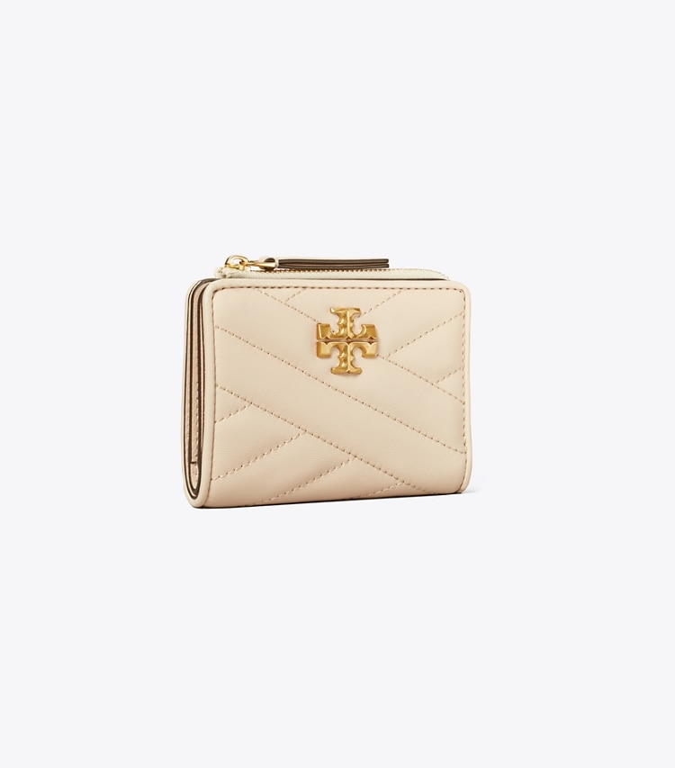 TORY BURCH KIRA CHEVRON BI-FOLD WALLET - New Cream