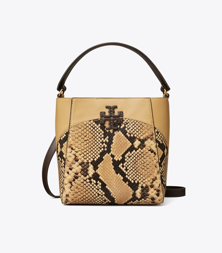 TORY BURCH SMALL MCGRAW SNAKE EMBOSSED BUCKET BAG - Sand Drift