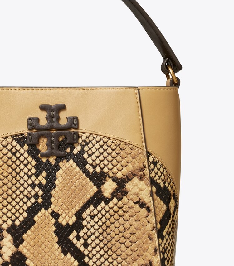 TORY BURCH SMALL MCGRAW SNAKE EMBOSSED BUCKET BAG - Sand Drift