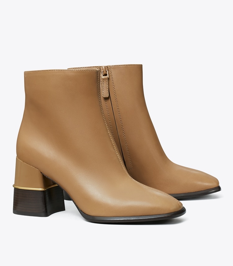 TORY BURCH LEATHER ANKLE BOOT - Almond Flour