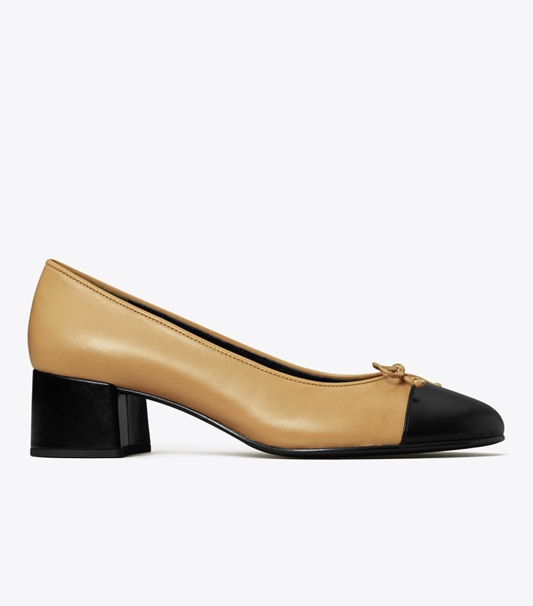 TORY BURCH CAP-TOE PUMP - Ginger Shortbread / Perfect Black