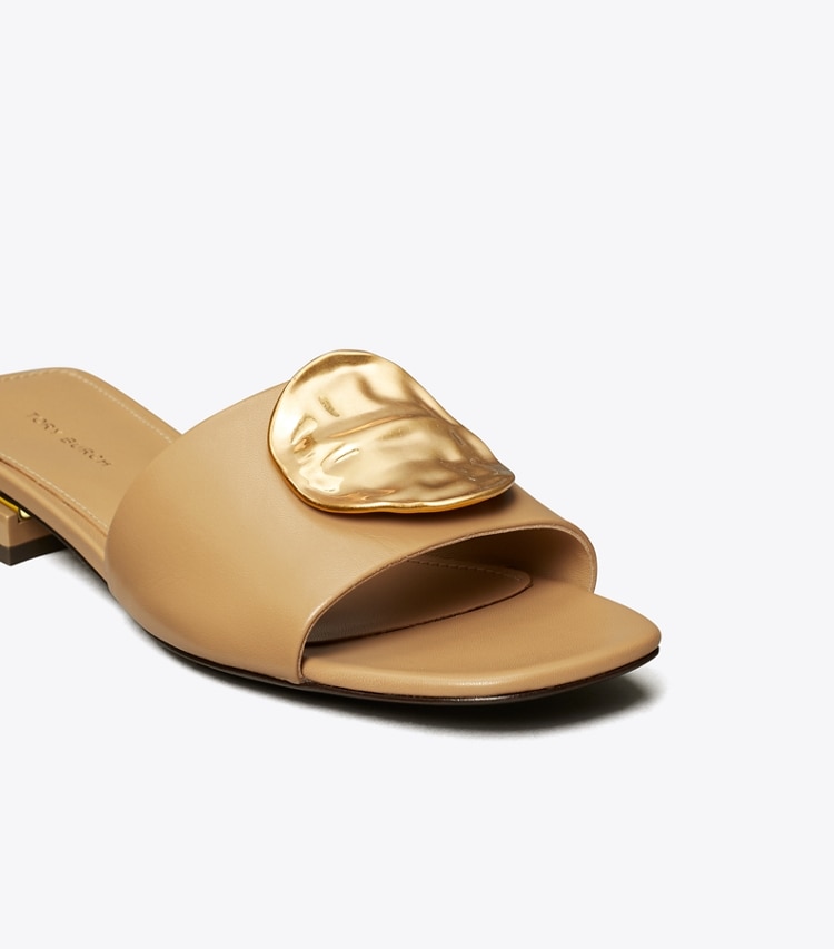 TORY BURCH PATOS MULE SANDAL - Ginger Shortbread / Gold / Gold