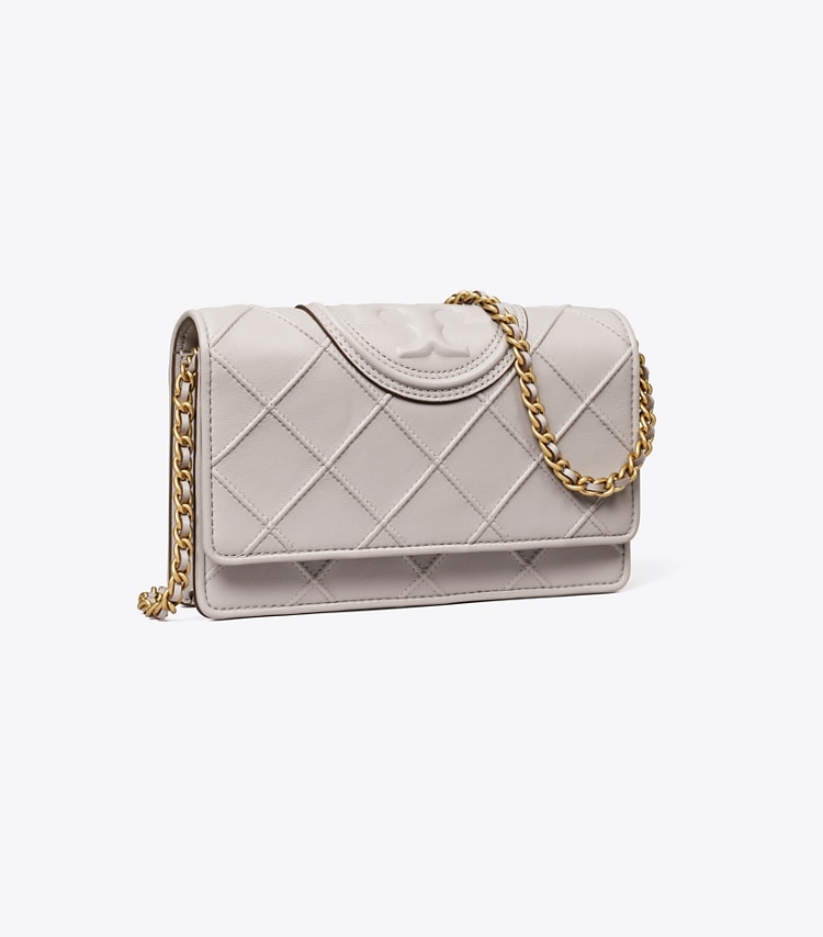 TORY BURCH FLEMING SOFT CHAIN WALLET - Bay Gray - Click Image to Close